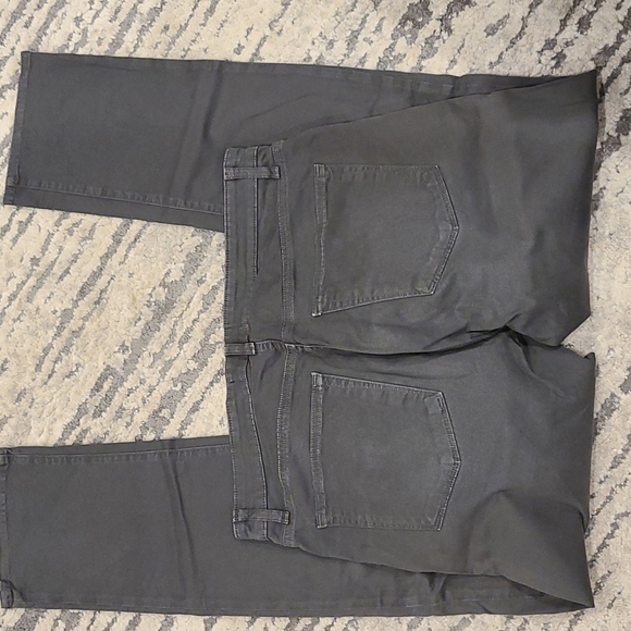 J Brand Jeans Men's Kane Straight-Fit Pant with 34" Inseam Herb - Picture 7 of 8